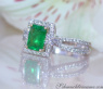 Precious Emerald Ring with Diamonds