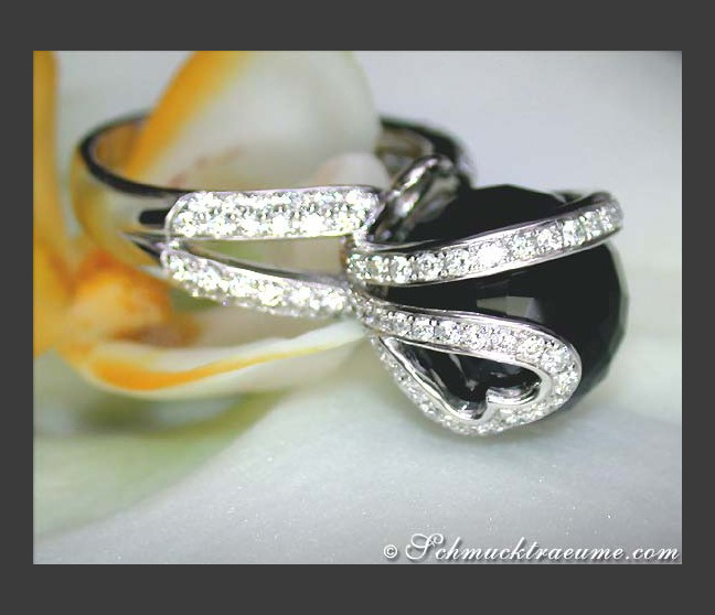 Beautiful Onyx Diamond Ring Beautiful Onyx Diamond Ring