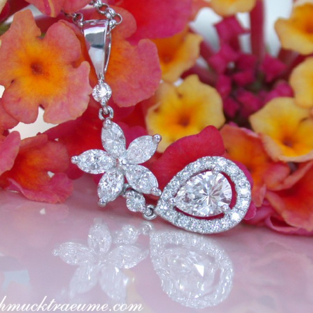 Exquisite Diamond Pear Pendant with Marquise Diamonds