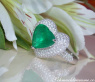 Terrific Emerald Heart Ring with Diamonds