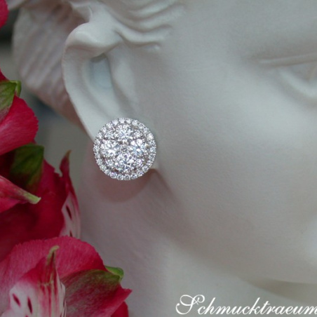 Exquisite Round Diamond Studs