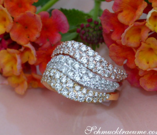 Three Curved Stacking Rings with Diamonds