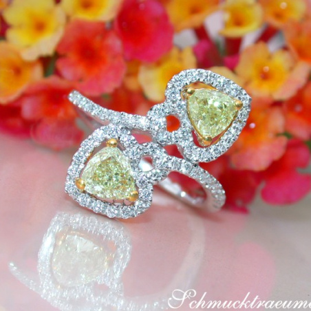 Feminine Diamond Heart Ring with Yellow Diamonds