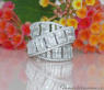 Überkreuzter Brillanten Ring mit Baguette Diamanten 