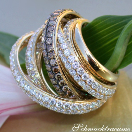 Multi Row Diamond Ring with Brown Diamonds of Stately Size