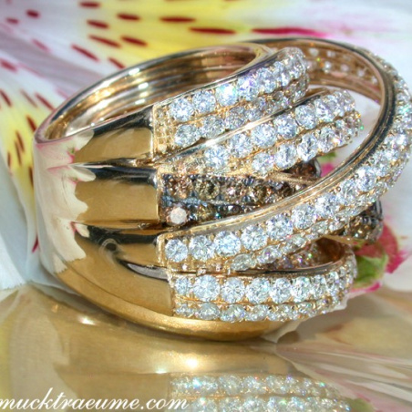 Multi Row Diamond Ring with Brown Diamonds of Stately Size