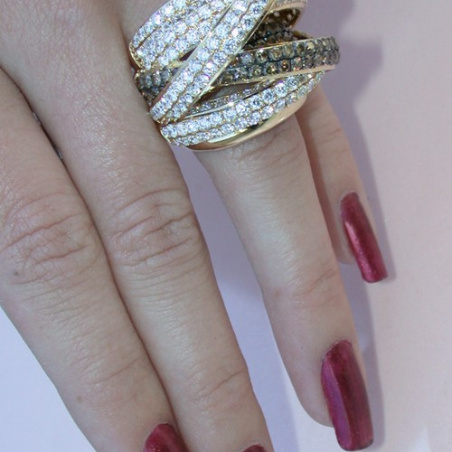Multi Row Diamond Ring with Brown Diamonds of Stately Size