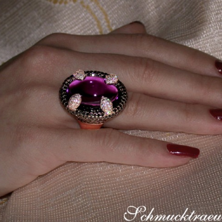 Amethyst Ring mit Brillanten und schwarzen Diamanten