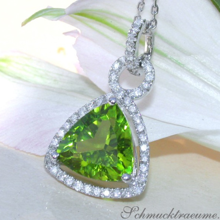 Precious Peridot Pendant with Diamonds