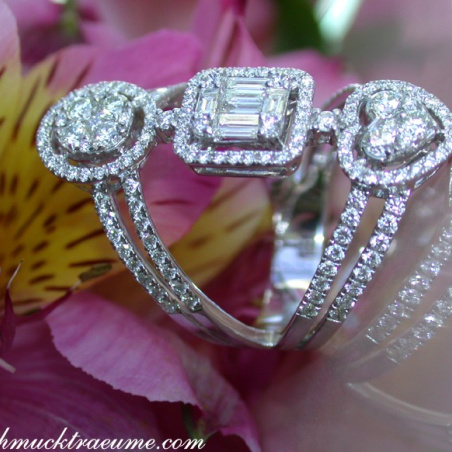Striking Diamond Ring with Baguette Diamonds