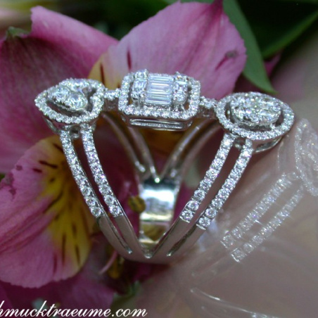 Striking Diamond Ring with Baguette Diamonds