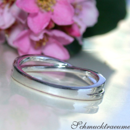 Extra Thin Crossover Diamond Ring