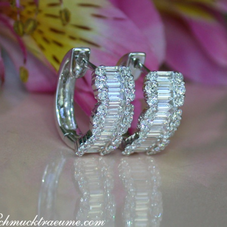 Precious Diamond Earrings in Whitegold 18k