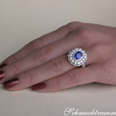 Exquisite Sapphire Ring with Diamonds