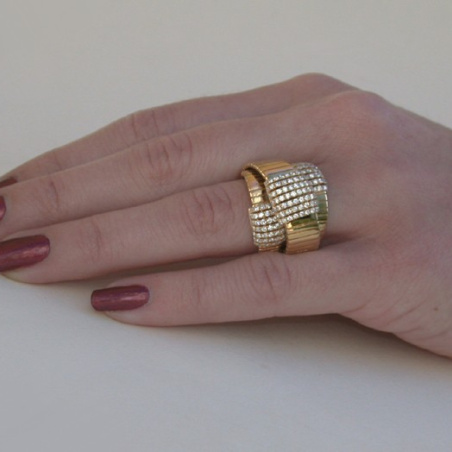 Opulent Diamond Ring