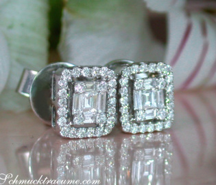Beautiful Diamond Earrings (Baguette and Brilliant Cut)