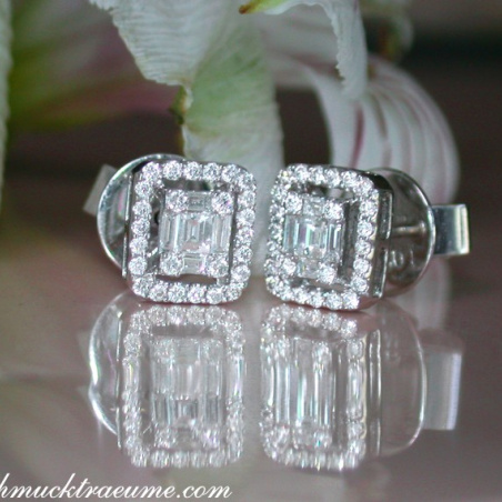 Beautiful Diamond Earrings (Baguette and Brilliant Cut)