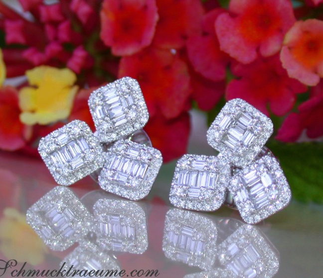 Precious Square Style Diamond Earrings Precious Square Style Diamond Earrings