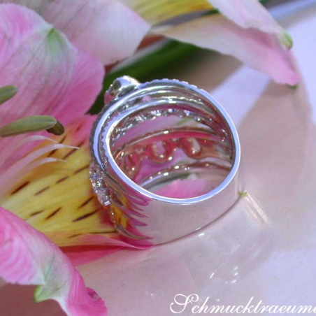 Multirow Diamond Ring in Whitegold and Rosegold