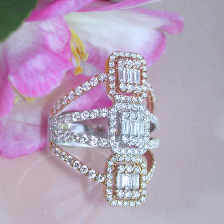 Striking Diamond Triple Square Ring (Tricolor Finish)