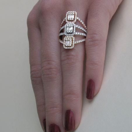 Striking Diamond Triple Square Ring (Tricolor Finish)