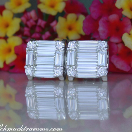 Unique Diamond Earrings of Finest Craftsmanship
