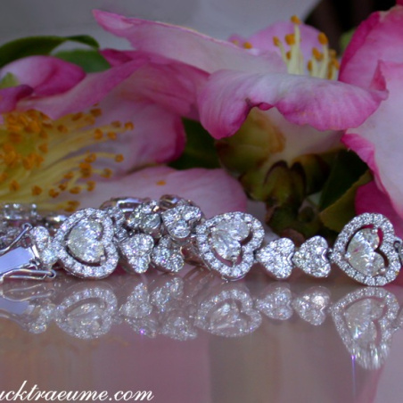 Diamanten Herz Armband in Weißgold 750