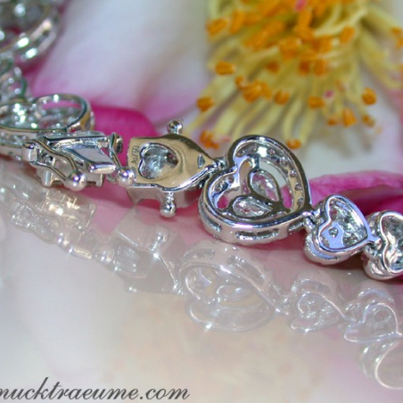 Diamanten Herz Armband in Weißgold 750