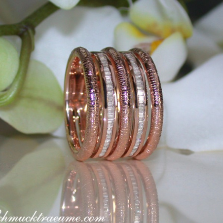 Breiter Roségold Ring mit Diamanten