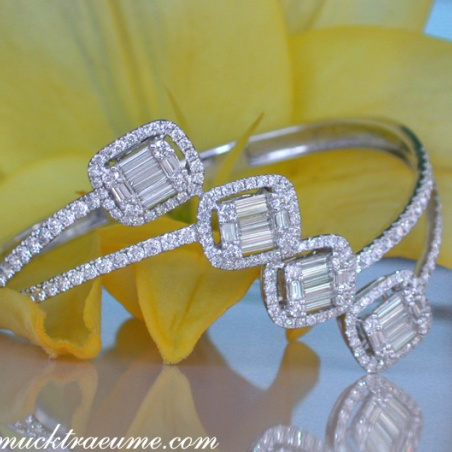 Unique Diamond Bangle with Baguette Diamonds