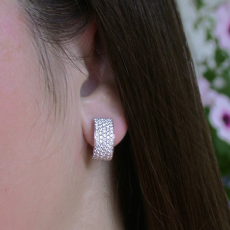 Timeless Diamond Earrings in Whitegold 18k