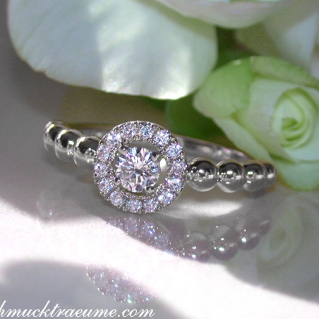 Delicate Diamond Ring (Ball Style)