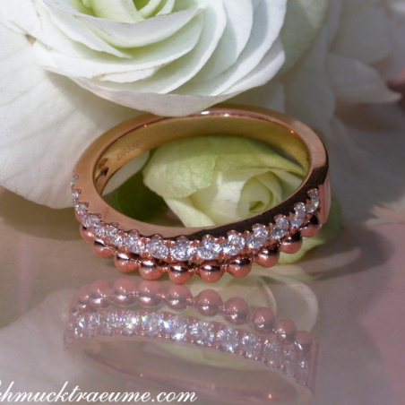 Picture Perfect Diamond Band (Ball Style)