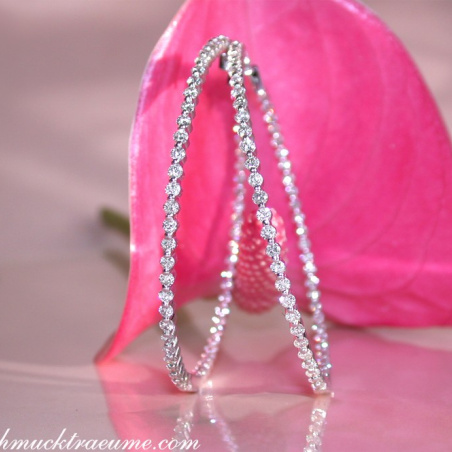 große Diamanten Creolen
