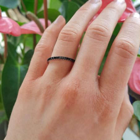 Memory Ring mit schwarzen Diamanten