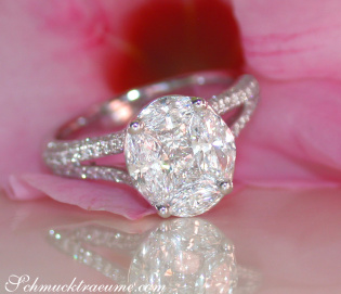 Exquisite "Illusion Design" Diamond Ring